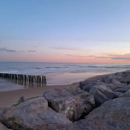 A La Vie, A La Mer. Sangatte Exterior foto